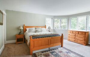 The Pinnacle - Waterbury, Vermont