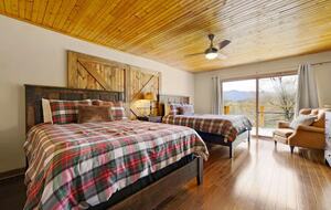 Crestview Estate | 5 acre luxury estate in Smoky Mountains - Pigeon Forge, Tennessee