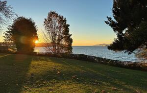 Idyllic Vancouver Retreat - Vancouver, Canada