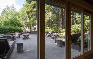 Wine Country Luxury in the Redwoods w/ Hot Tub and Fire Pit - Cazadero, California