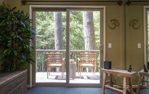 Wine Country Luxury in the Redwoods w/ Hot Tub and Fire Pit - Cazadero, California
