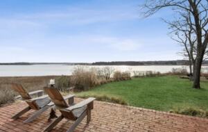 East Hampton Waterfront Cottage - East Hampton, New York