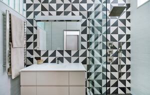 Cheery Harlem Brownstone - New York City, New York