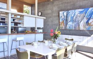 Midcentury Modern Dream Over Port Townsend - Port Townsend, Washington