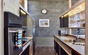 Midcentury Modern Dream Over Port Townsend - Port Townsend, Washington