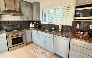 Fedo’s Hideaway - Miami, Florida