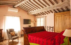 La Talante | Luxury Tuscan Countryside Villa - San Casciano dei Bagni, Italy