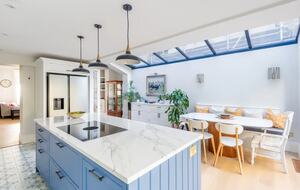 Queens Crescent Town House - London, United Kingdom