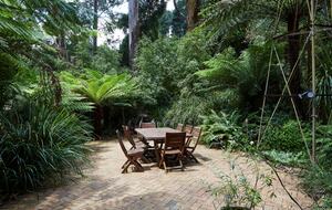 The Grand Lodge | Fernglen Forest Retreat - Mount Dandenong, Australia