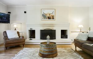 The Grand Lodge | Fernglen Forest Retreat - Mount Dandenong, Australia