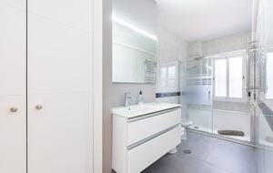 Plaza Del Teatro Apartment - Malaga, Spain