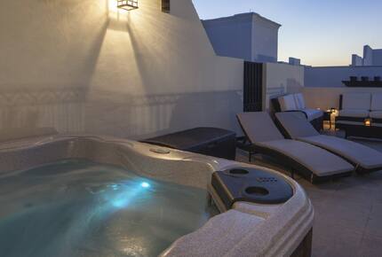 Cabo Luxury Condo with Private Rooftop - El Medano, Cabo San Lucas, Mexico
