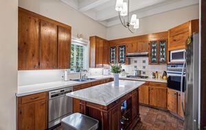 Tudor Fairytale Haven - Baton Rouge, Louisiana