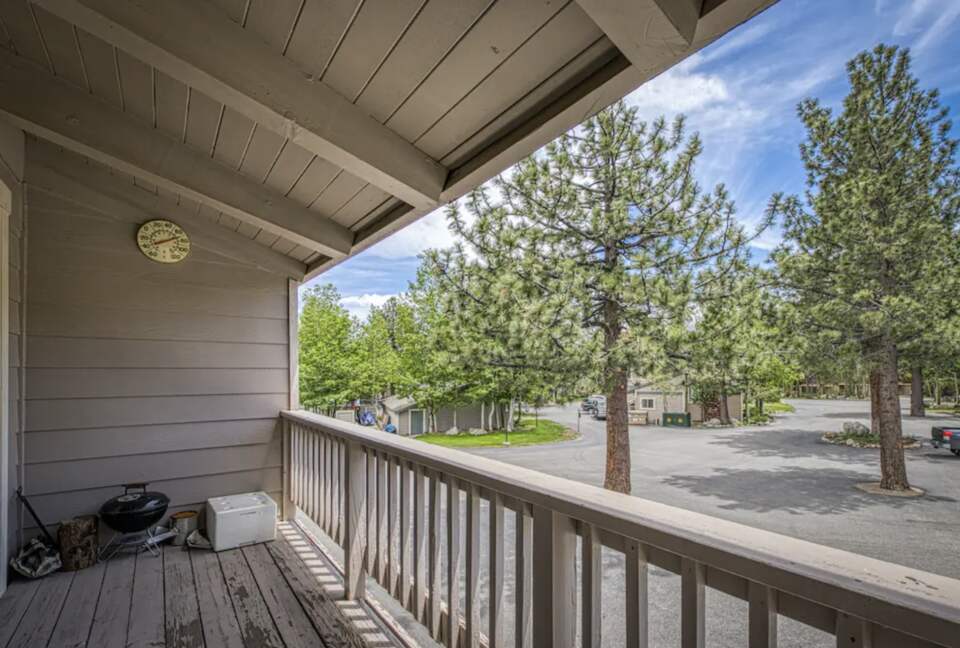 Mammoth Lakes Chateau Villa - Mammoth Lakes, California