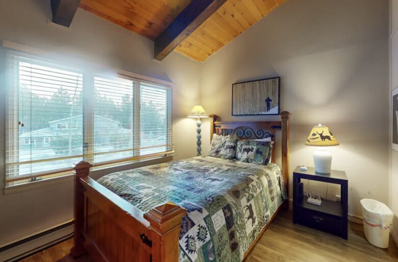 Mammoth Lakes Chateau Villa - Mammoth Lakes, California