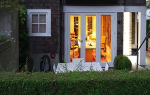 Idyllic Vancouver Retreat - Vancouver, Canada