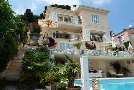 Detached Villa in Cote d'Azur with Panoramic Sea Views