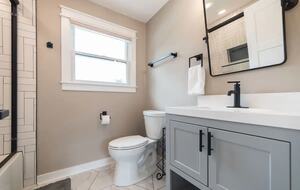 Boujee on Barry- Entire home in Lake Geneva, Wisconsin - Lake Geneva, Wisconsin