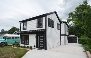 Boujee on Barry- Entire home in Lake Geneva, Wisconsin - Lake Geneva, Wisconsin