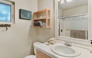 Friday Harbor Waterfront Cabin - Friday Harbor, Washington