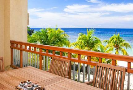 Western Caribbean, Roatan West Bay Beach 3 Bedroom Residence - West Bay Beach, Honduras