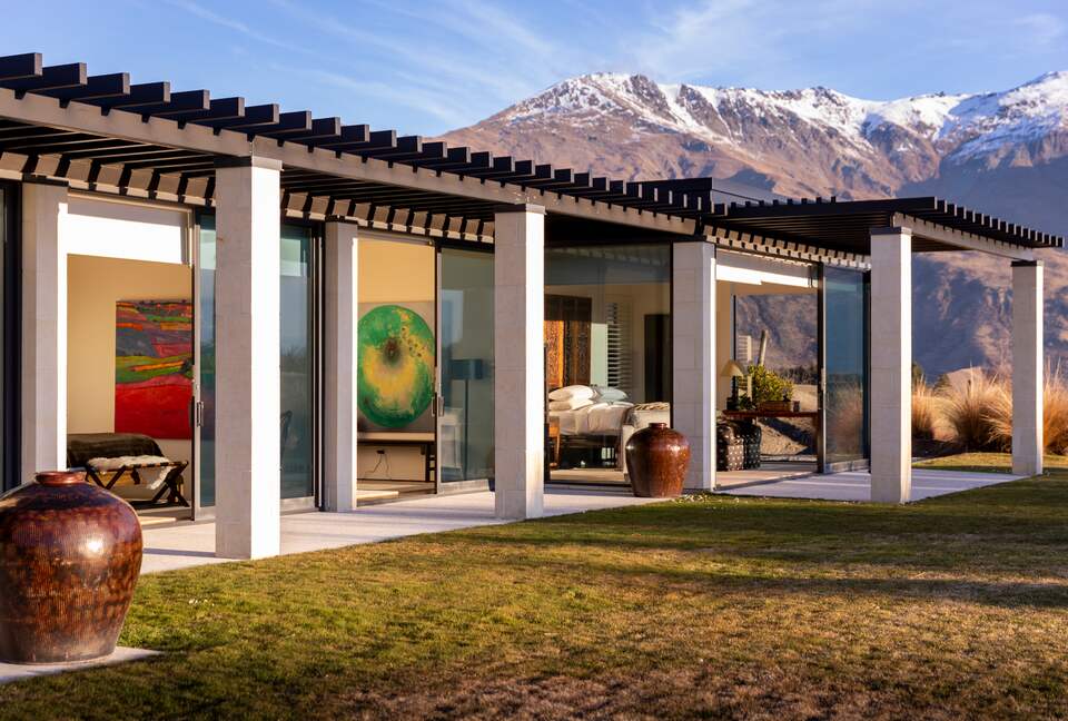 The Pinnacle of Privacy and Adventure - Queenstown, New Zealand