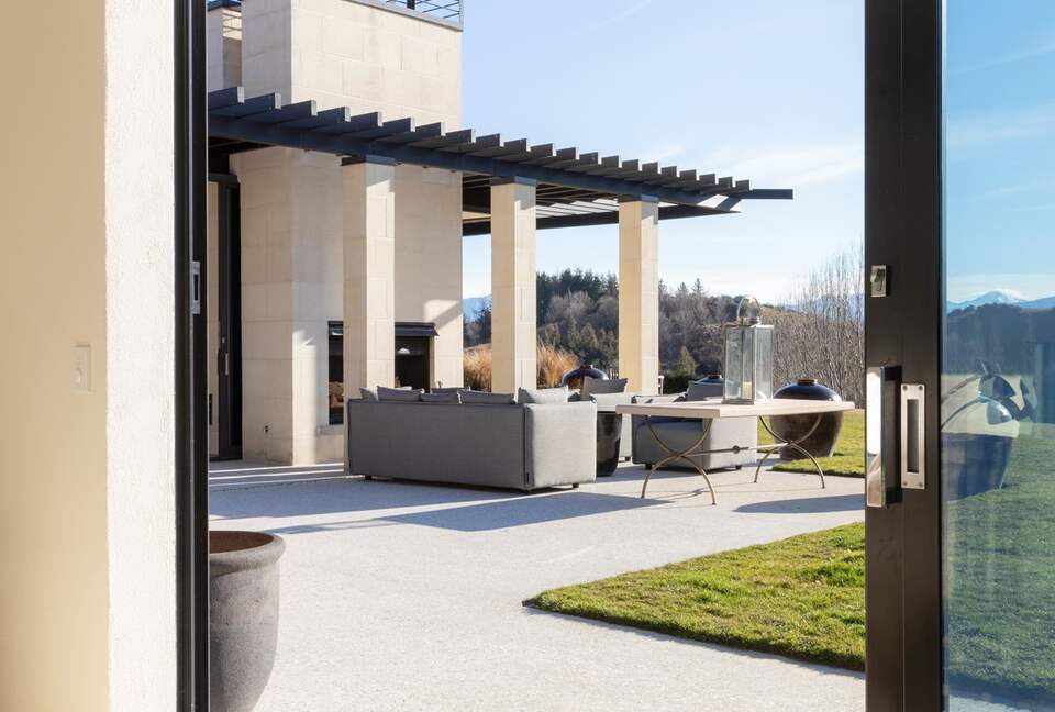 The Pinnacle of Privacy and Adventure - Queenstown, New Zealand