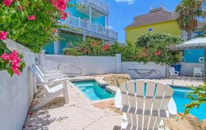 Sand Point Beach Getaway - Port Aransas, Texas