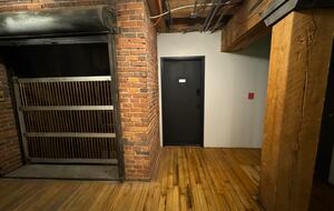 Historic Loft across from Denver's Union Station - Denver, Colorado