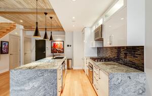 Cottage Style Loft - Ottawa, Canada