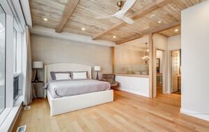 Cottage Style Loft - Ottawa, Canada