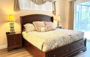 Sunset Lakes Family Getaway - Kissimmee, Florida