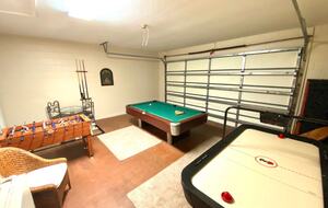 Sunset Lakes Family Getaway - Kissimmee, Florida