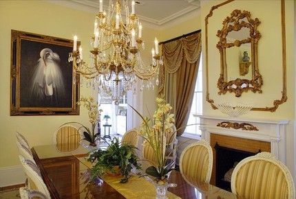 Wedding Cake Mansion