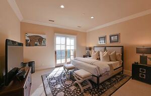 Refined Rancho Santa Fe Relaxation | Close to San Diego - San Diego, California