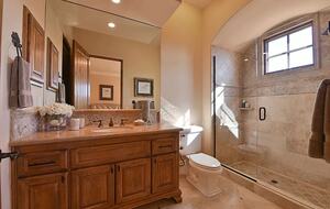 Refined Rancho Santa Fe Relaxation | Close to San Diego - San Diego, California