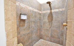 Siesta Key Tiki Hut Hideaway | With large private pool & spa - Sarasota, Florida