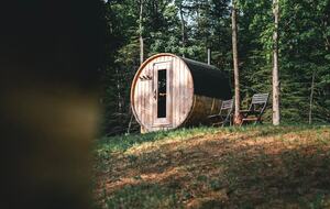 Luxury Bruce Peninsula A-Frame with 25 Private Acres and Private Trails! - Mar, Canada