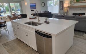 SoCal Beach Living | Steps to the Beach & Carlsbad Village - Carlsbad, California