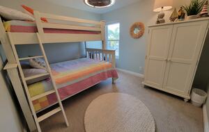 Fourth bedroom with double/twin bunk bed