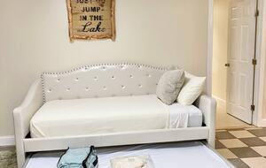 Maine Lake House - East Waterboro, Maine