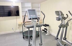 Maine Lake House - East Waterboro, Maine