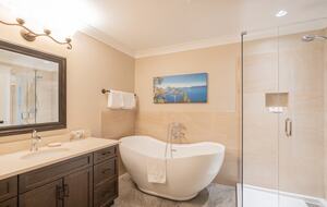 SookePoint 1-bedroom Ocean Cottage - Sooke, Canada