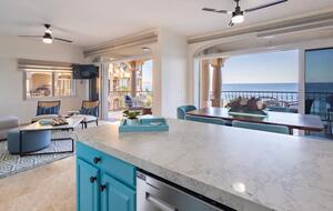 Las Olas Surfing - San Jose del Cabo, Mexico