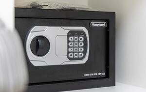 Las Olas Surfing - San Jose del Cabo, Mexico