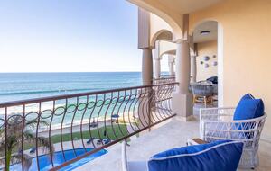 Las Olas Surfing - San Jose del Cabo, Mexico