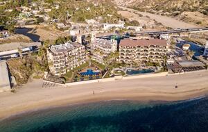 Las Olas Surfing - San Jose del Cabo, Mexico