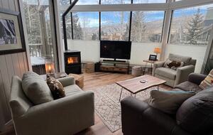 Golf & Ski Townhome near Vail & Beaver Creek - Avon, Colorado