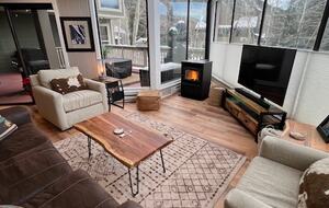 Golf & Ski Townhome near Vail & Beaver Creek - Avon, Colorado