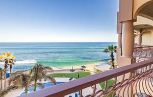 Las Olas Surfing - San Jose del Cabo, Mexico